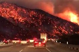Carr Wild Fire Enters the City Of Reading, CA!