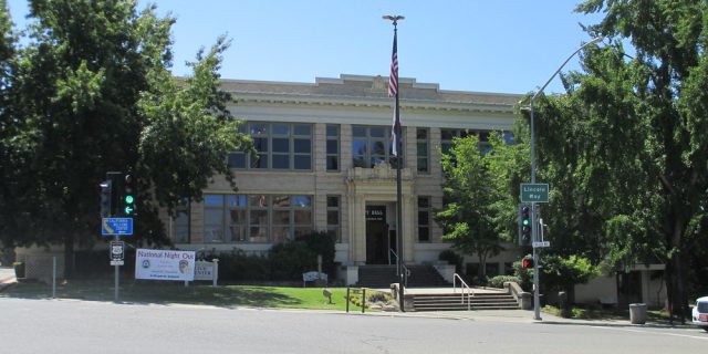 AUBURN CITY HALL CLOSES UNTIL THE END OF JANUARY
